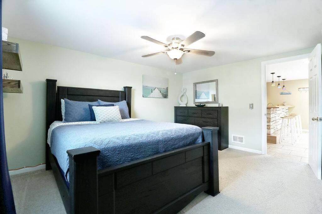 Chain O Lakes Nautical 4Bed 3Bath Waterfront With Bonus Room, Large Deck And Hot Tub Fox Lake Extérieur photo
